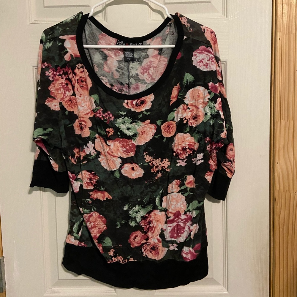 Wide neck blouse